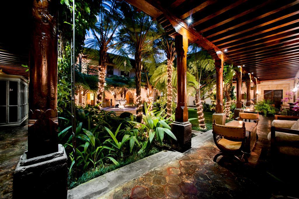 Hotel Palacio De Dona Leonor Antigua Exterior photo