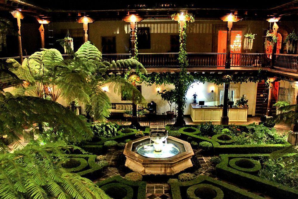 Hotel Palacio De Dona Leonor Antigua Exterior photo